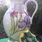 brocca con iris