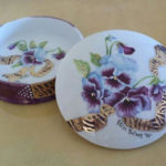 scatolina con violette del pensiero